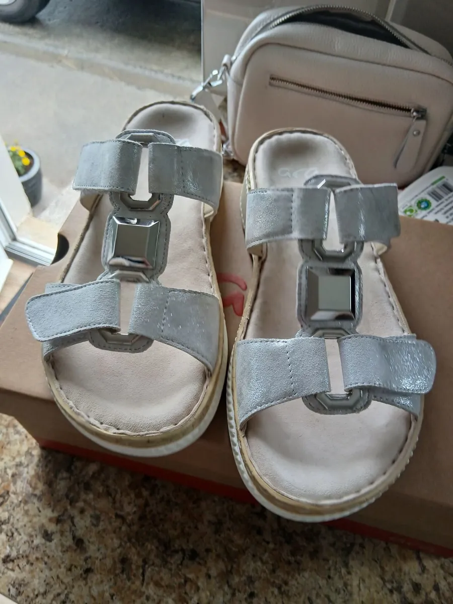 Sandals - Image 2