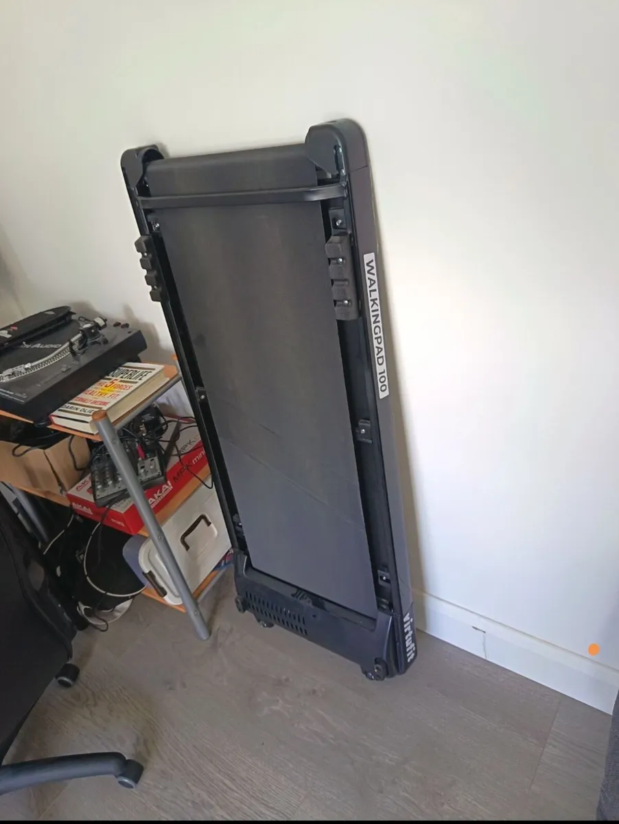 Treadmill - Image 2