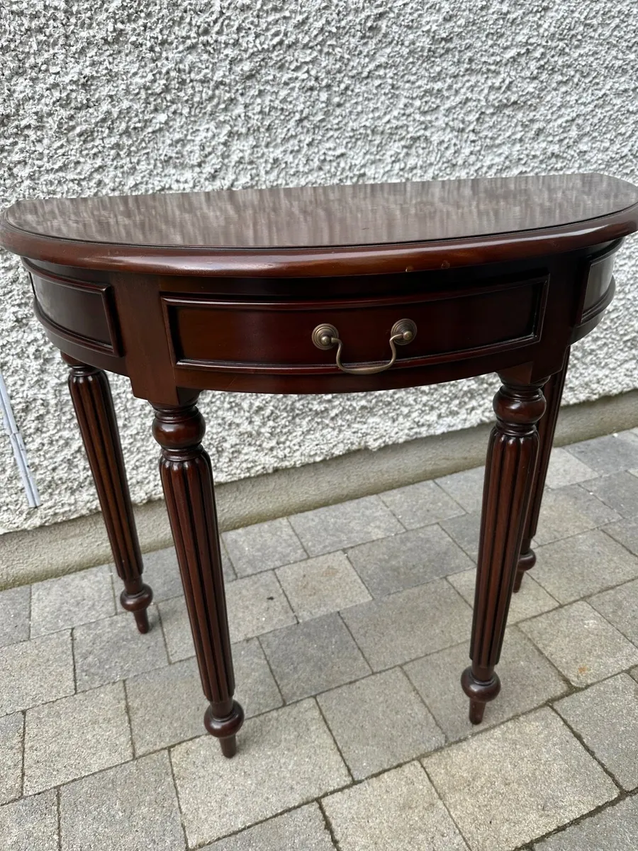 Table - Image 2