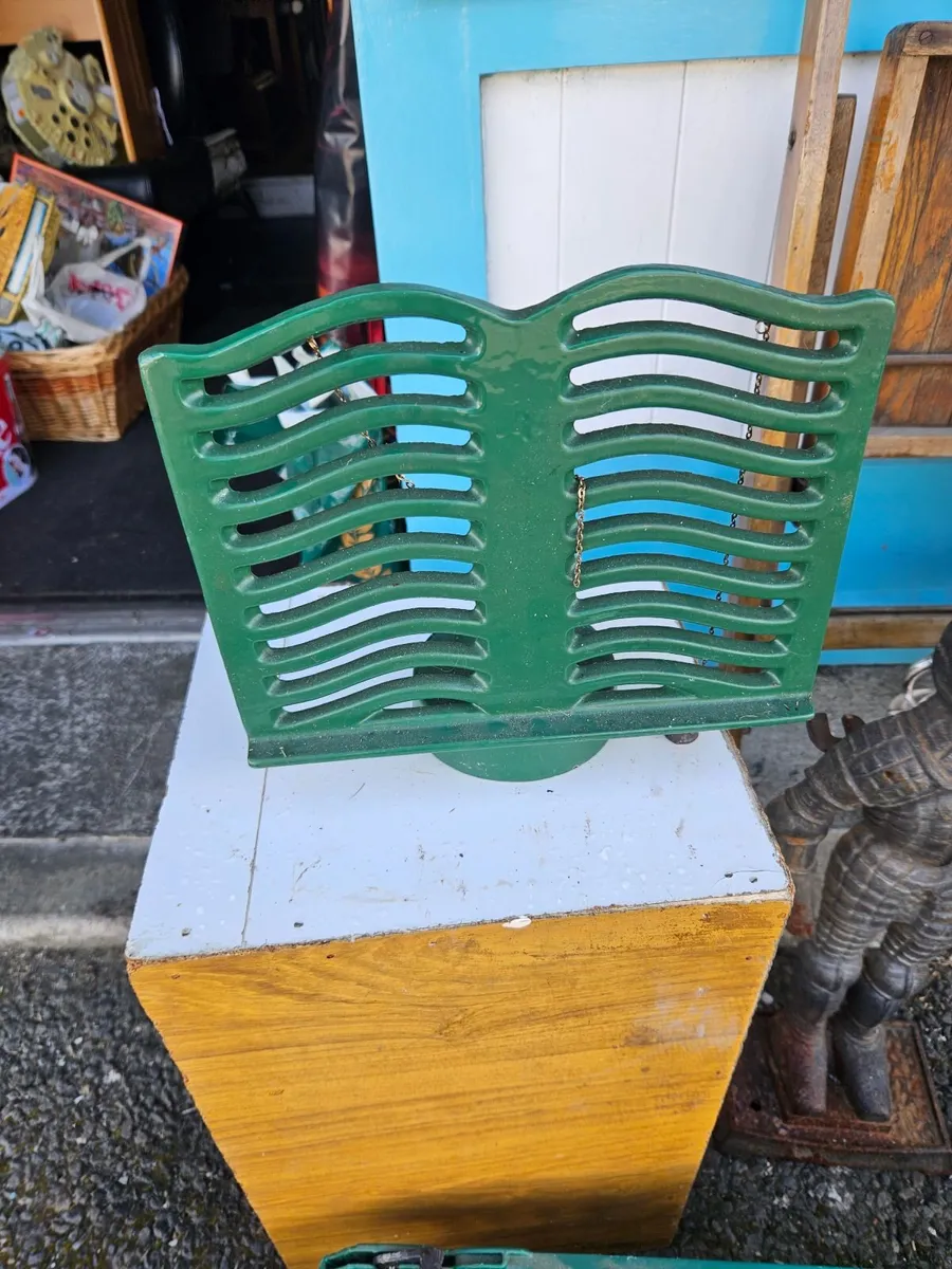 Vintage Cast Iron Book Stand - Image 3