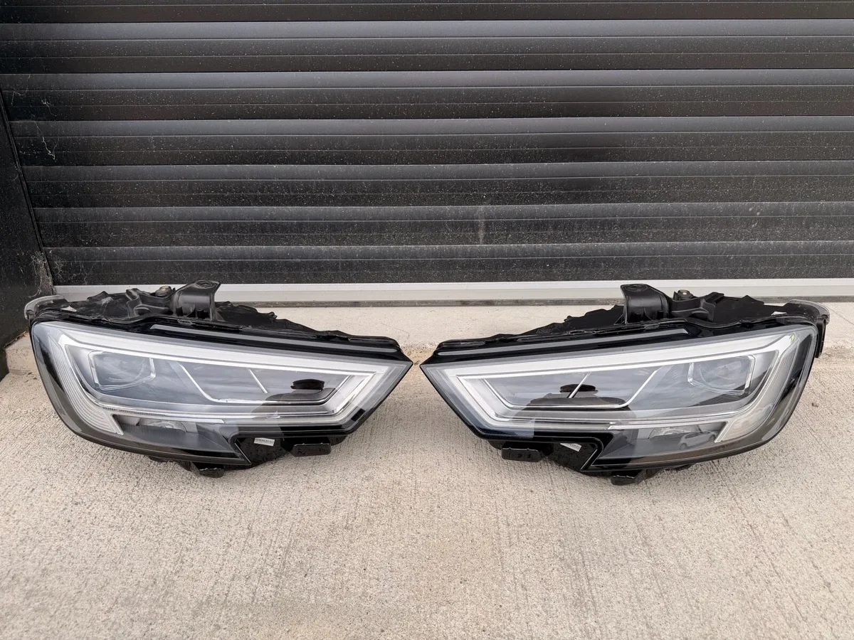 Audi A3 8V Full LED Headlight Genuine OEM - Image 1
