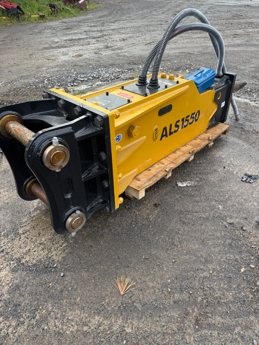 New 2026 Lyals Breaker 35T - Image 2