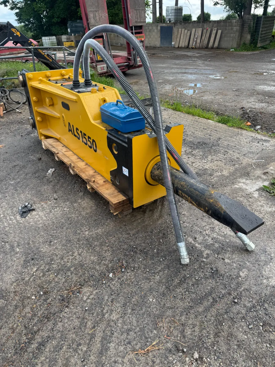 New 2026 Lyals Breaker 35T - Image 3