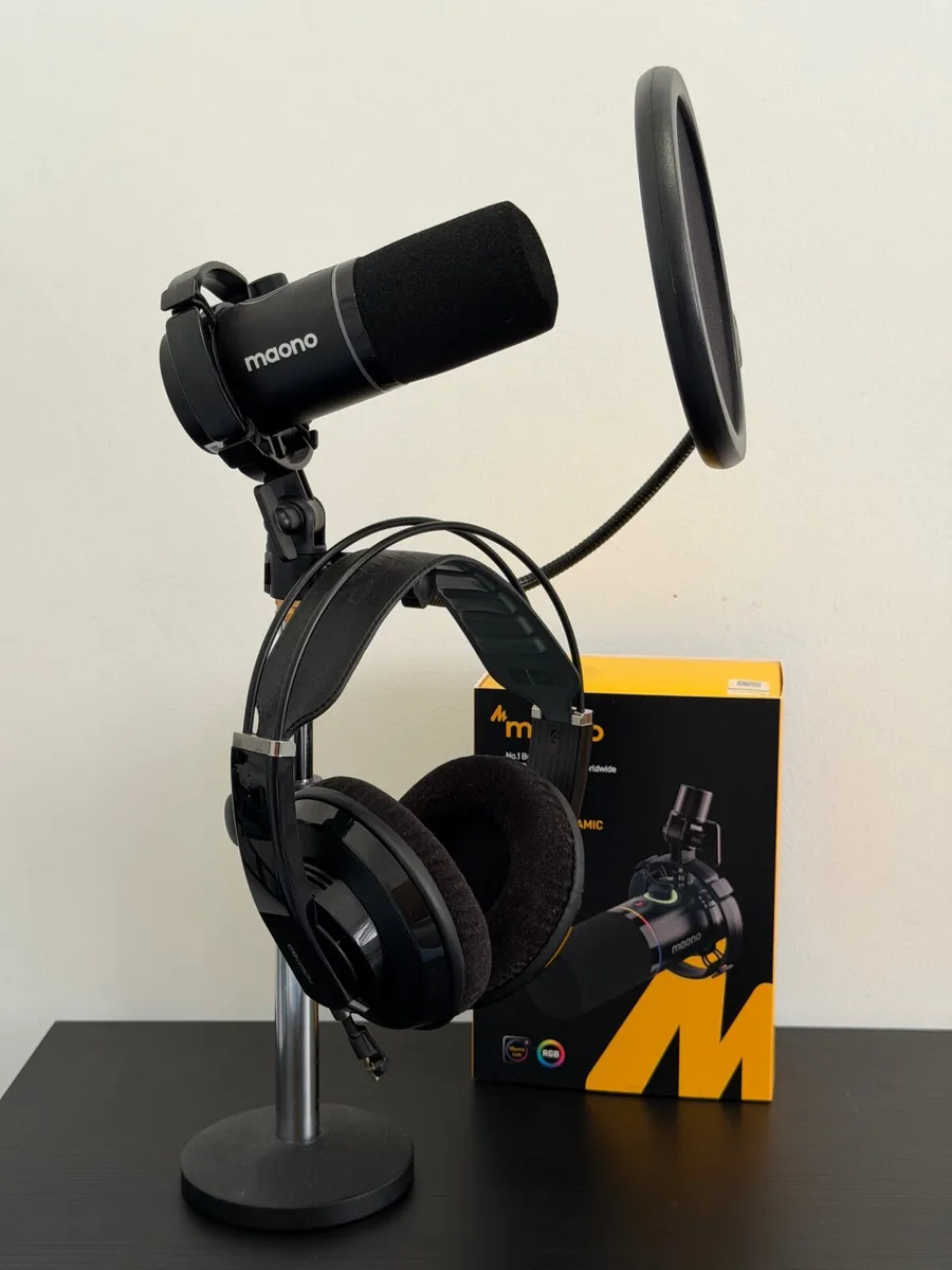 Podcast Mic Maono PD200X kit - Image 1