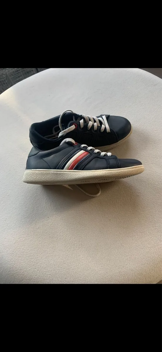 Tommy Hilfiger Boys Shoe - Image 2