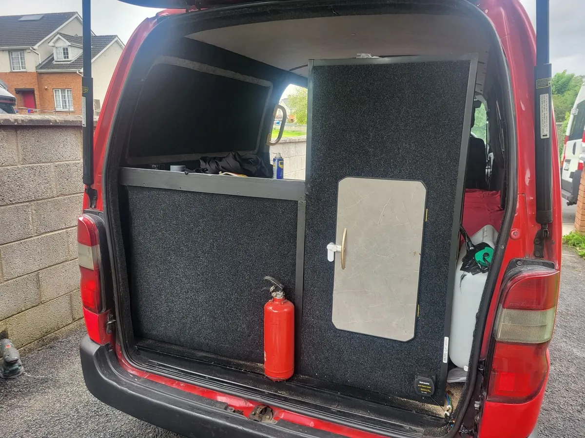Toyota Campervan van - Image 4