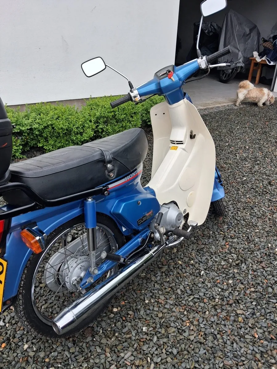 Honda C90 Cub - Image 4