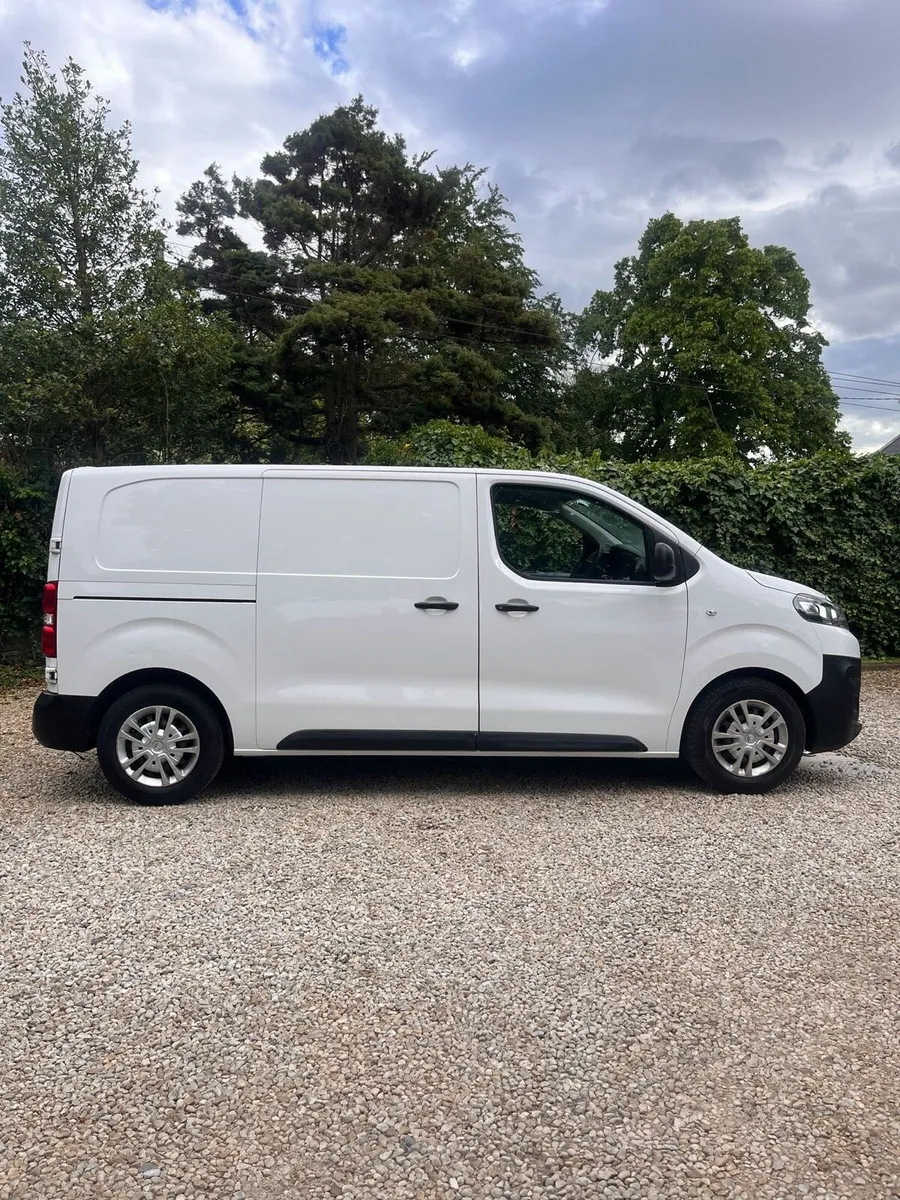 2020 Citroen Dispatch Only 56,000 KILOMETERS - Image 2