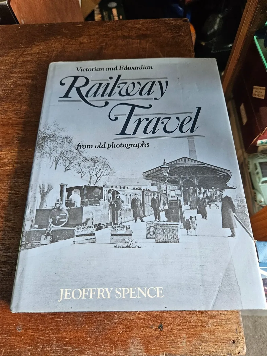 Book Railway Travel - Image 1