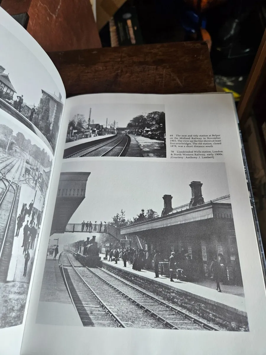 Book Railway Travel - Image 3