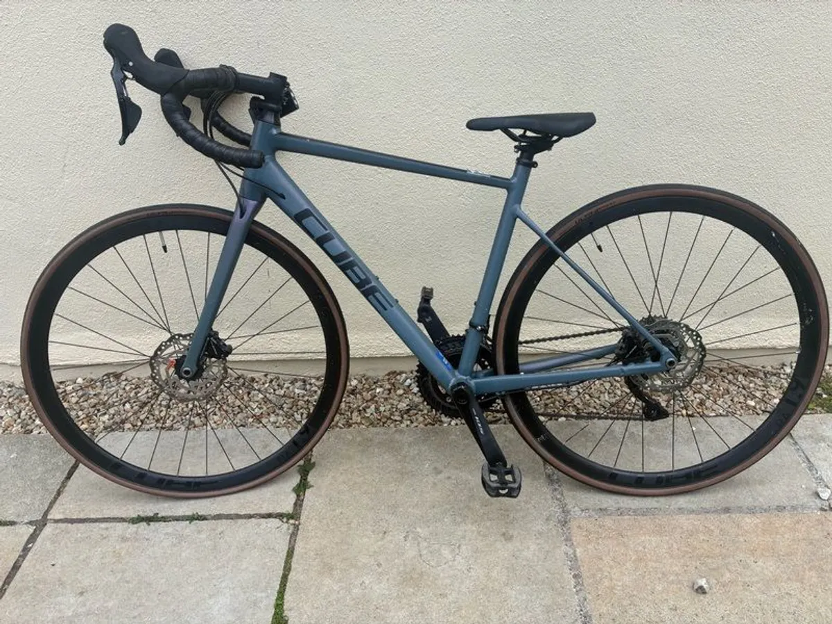 Cube Axial WS Womens Road bike - Image 1