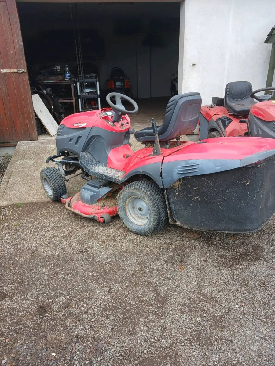 Castlegarden 24hp Twin cylinder Briggs engine - Image 1