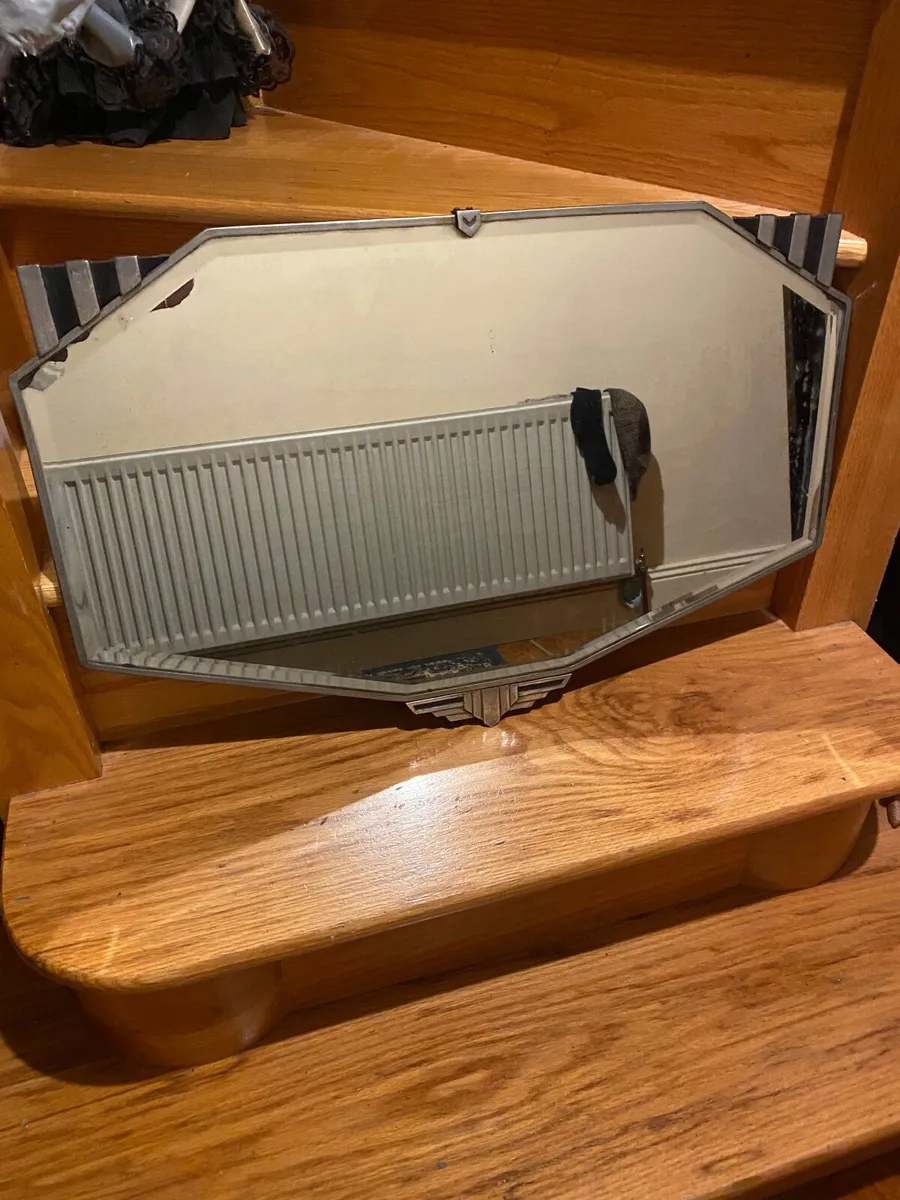 Vintage retro mirror - Image 1
