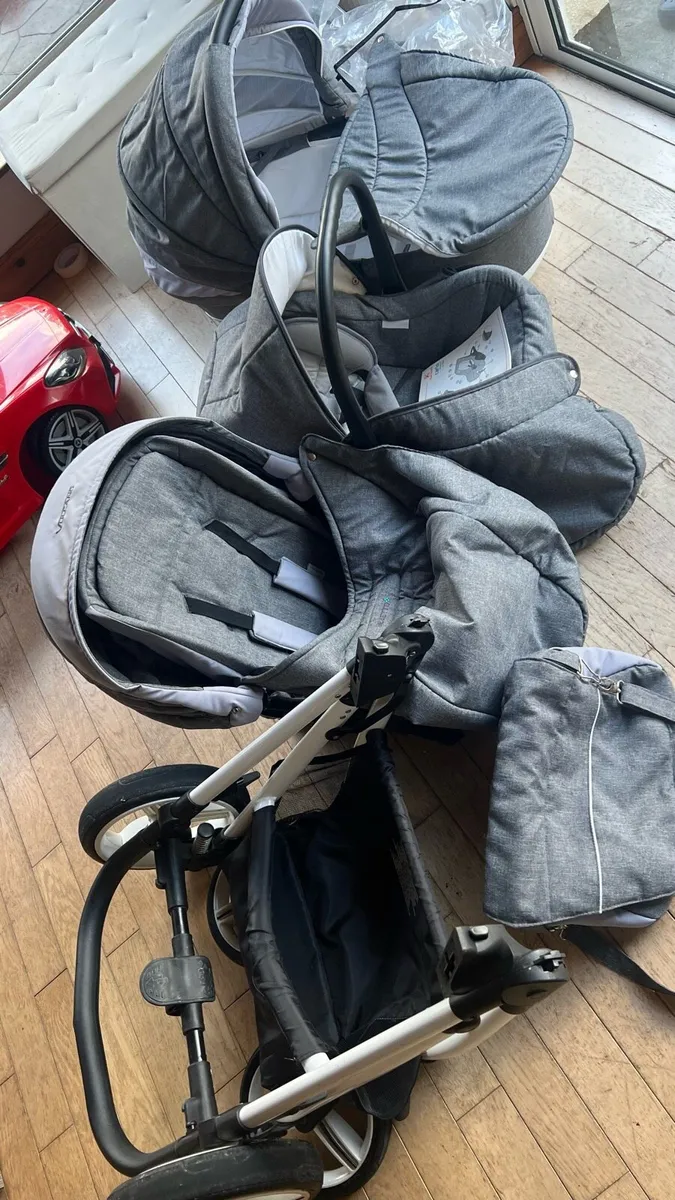 Bebetto Travel System - Image 1