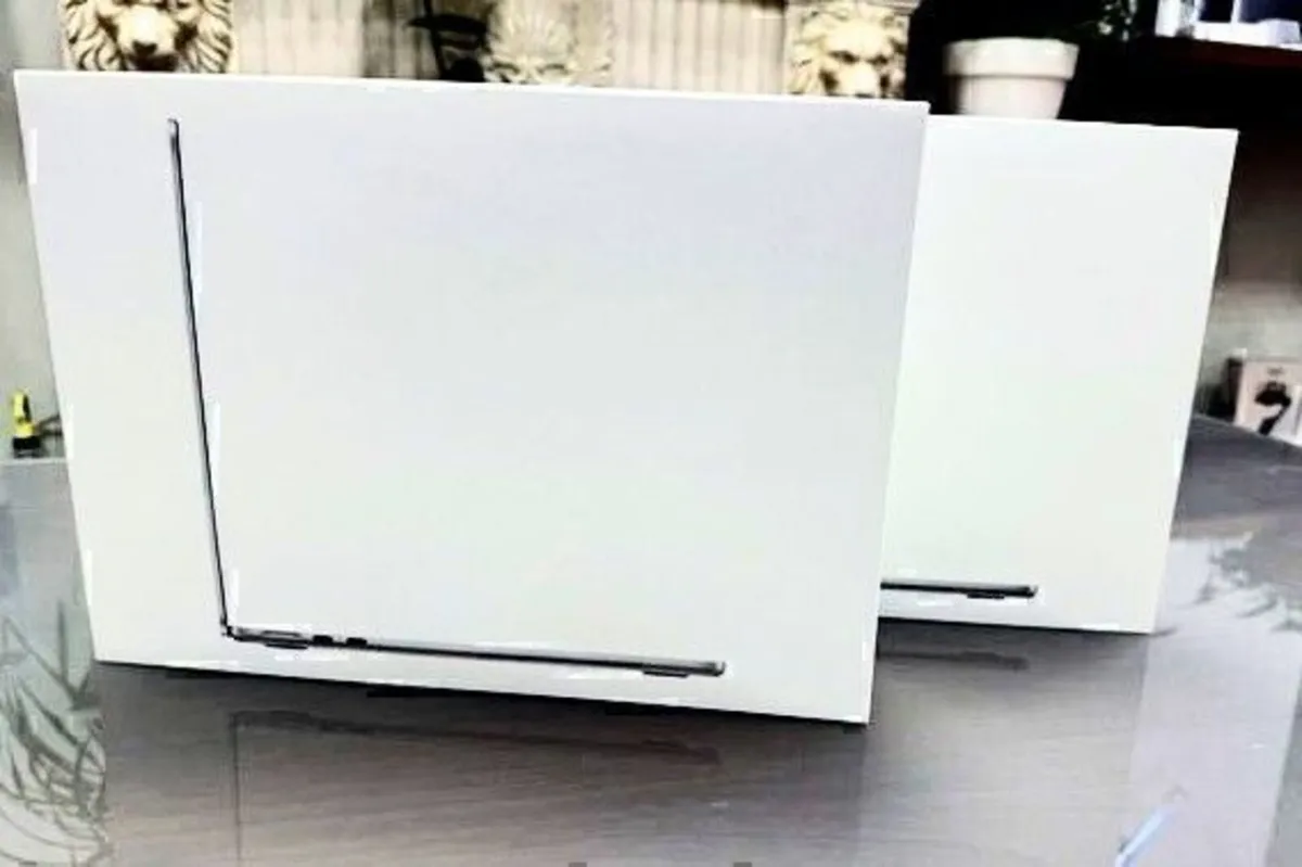 MacBook Air 13-inch, Apple M5 chip, 10C CPU, 8C GP