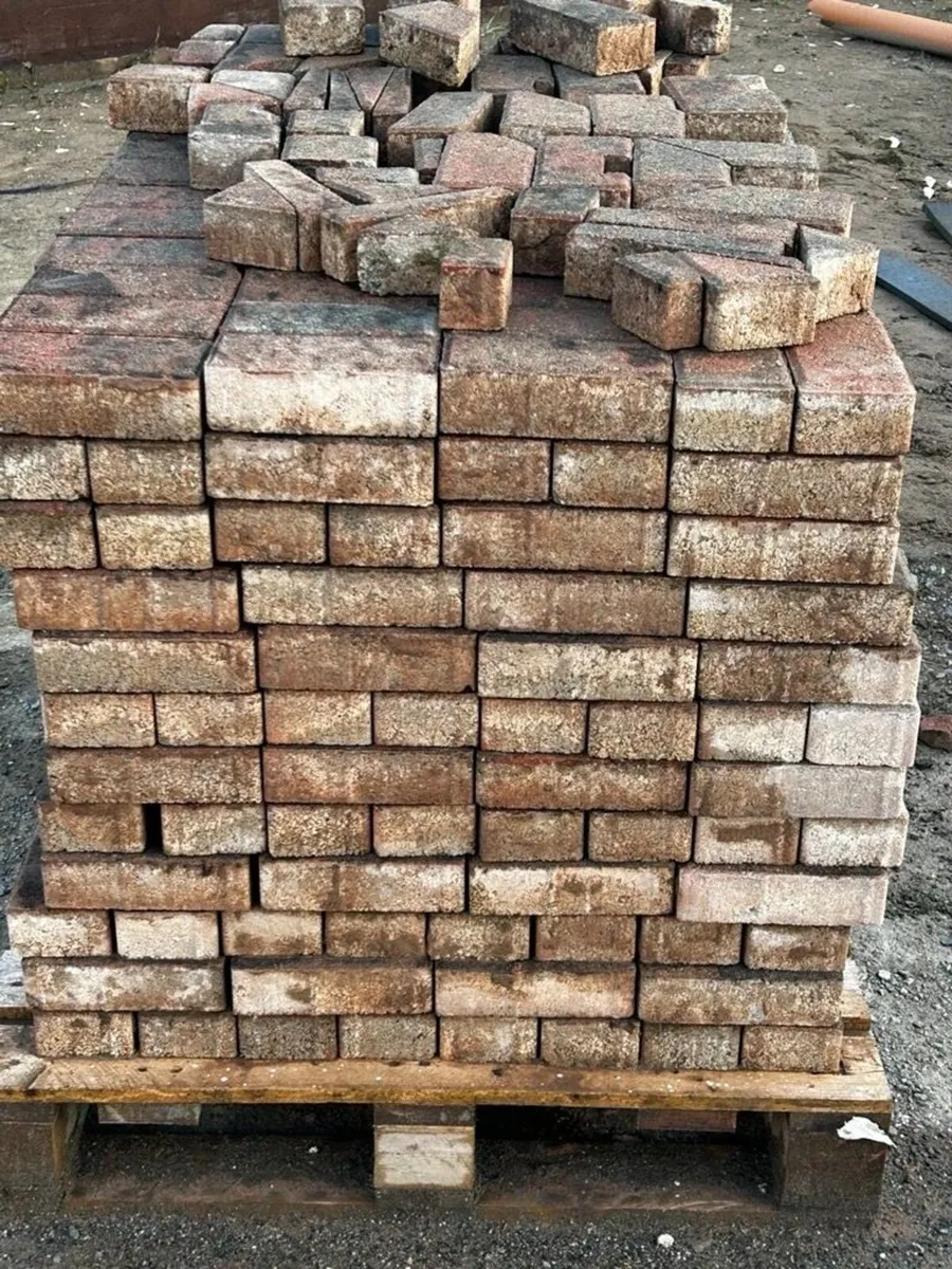 Paving Bricks - 3 Pallets - Image 3