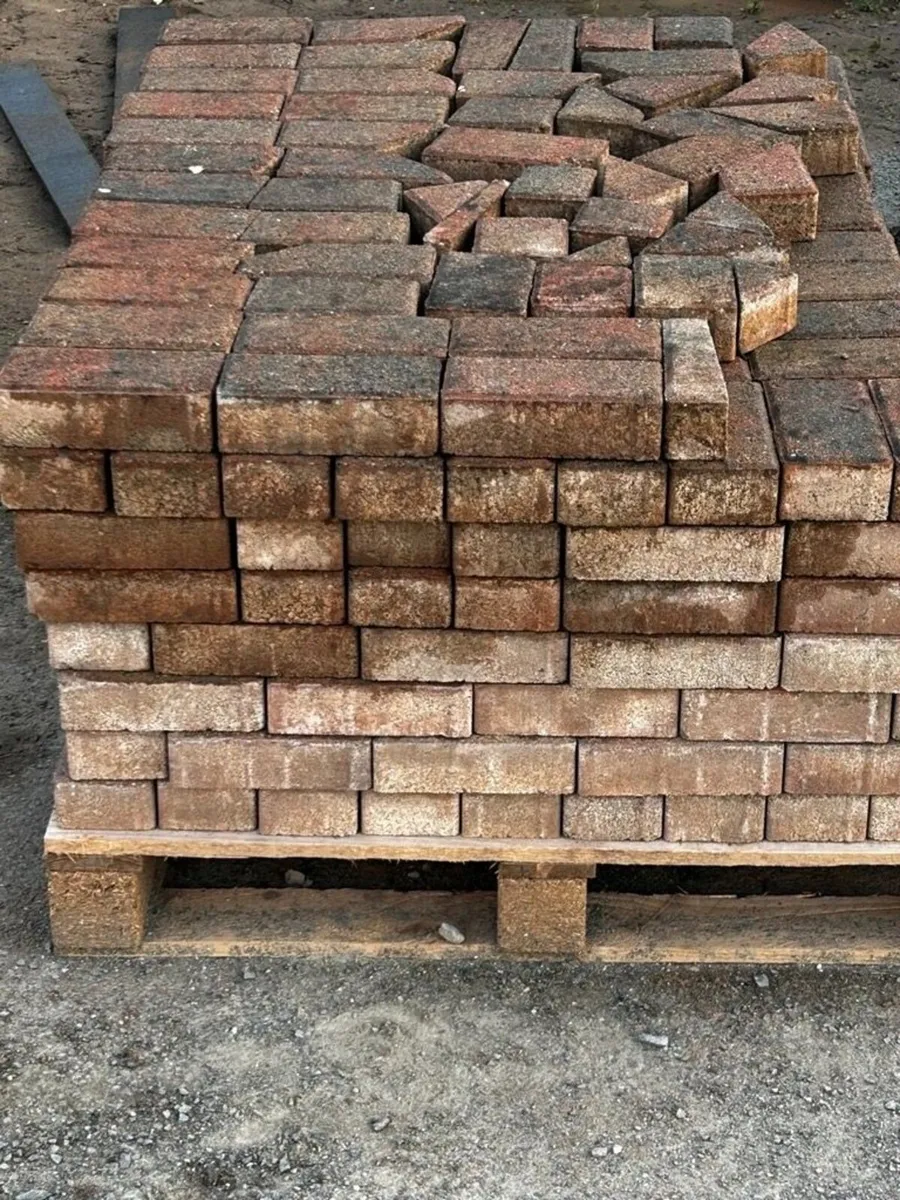 Paving Bricks - 3 Pallets - Image 2