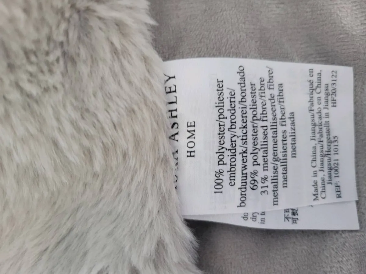 Laura ashley throw - Image 3