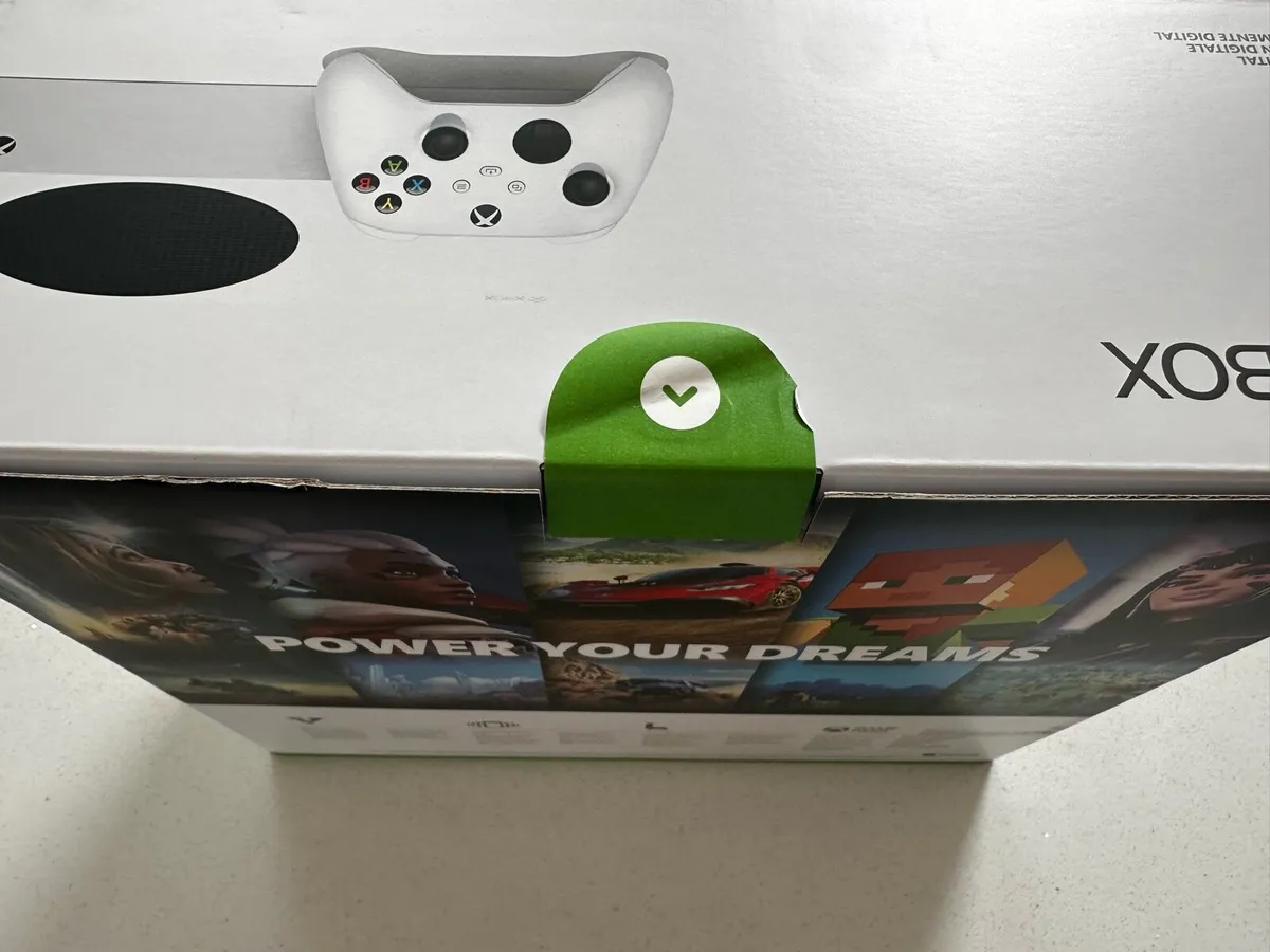 Xbox Series S 512gb NEW - STILL SEALED - Image 3