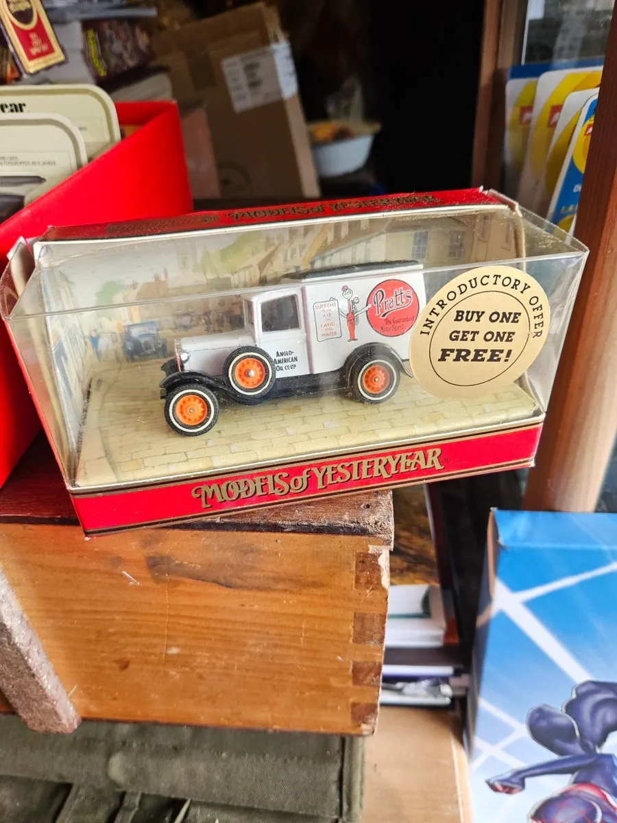 Matchbox Yesteryear Van