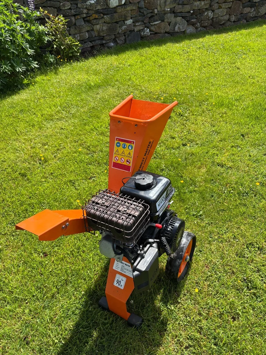 Wood chipper - Image 2