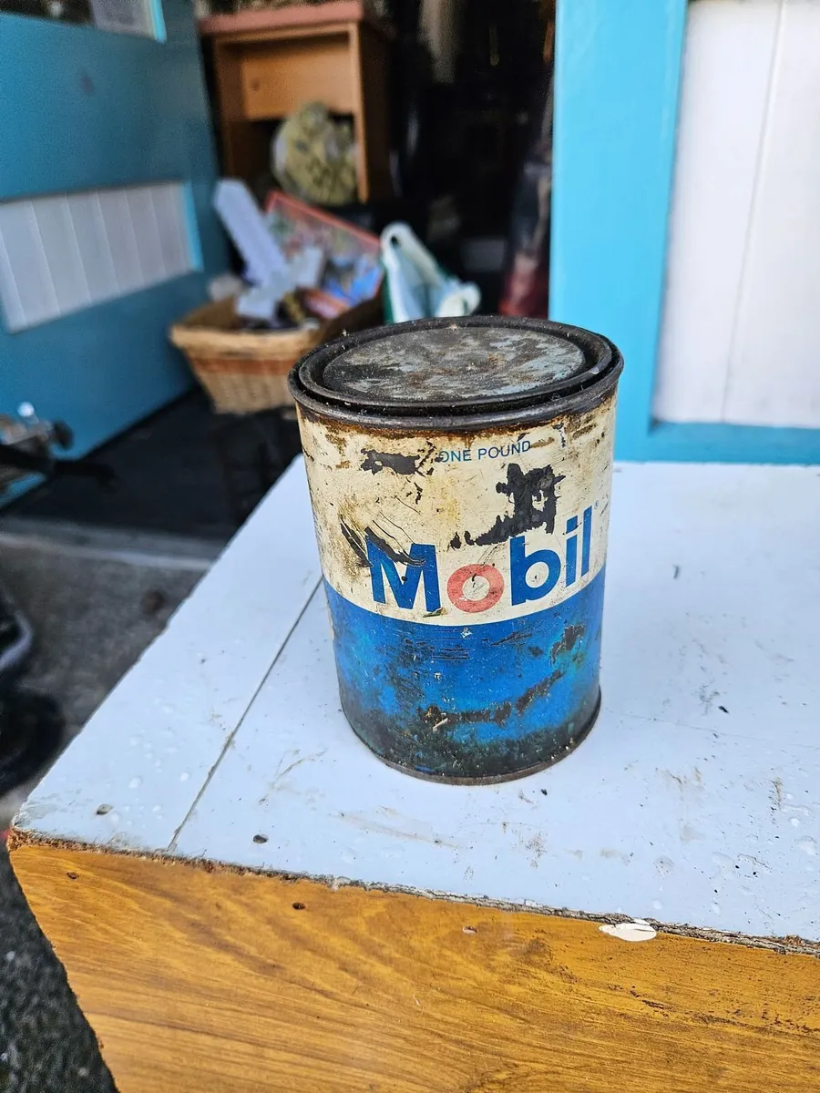 Vintage Mobil Oil Tin - Image 2