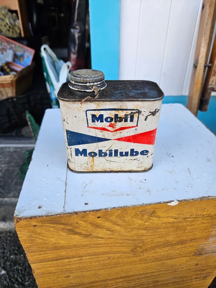 Vintage Mobil Oil Tin - Image 1