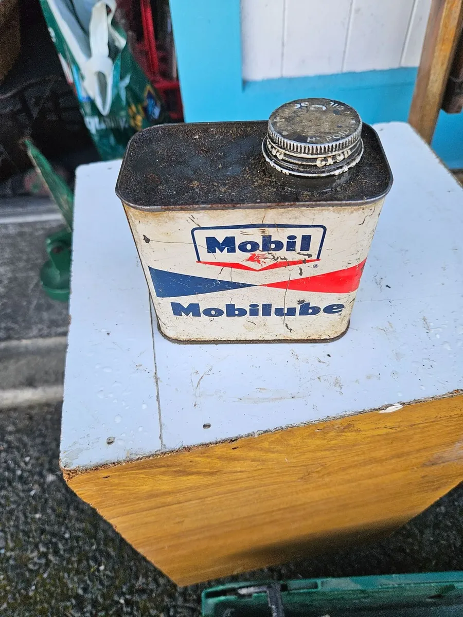 Vintage Mobil Oil Tin - Image 3