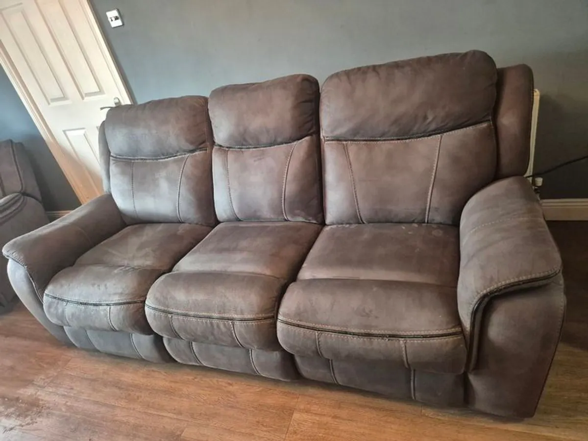 3 seater and sofa and single recliner - Image 1