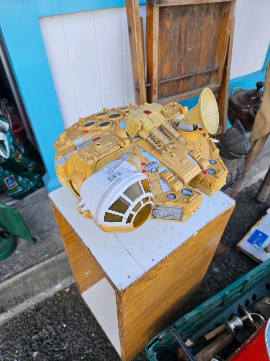 Star Wars Millennium Falcon - Image 3