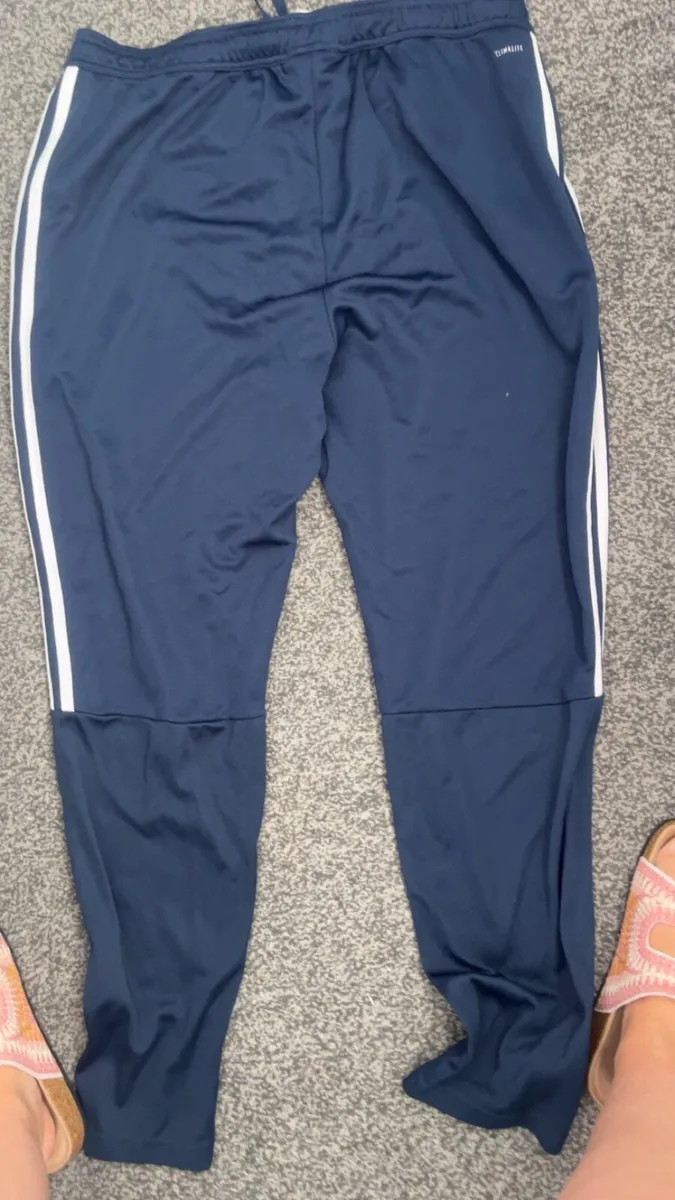 Nike navy track suit bottoms - Image 2