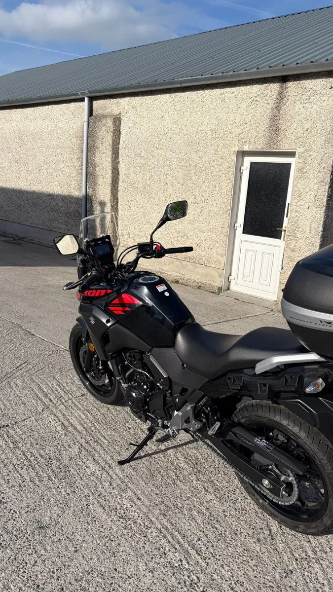 Suzuki DL250 V-STROM 2019 Low Milage - Image 3