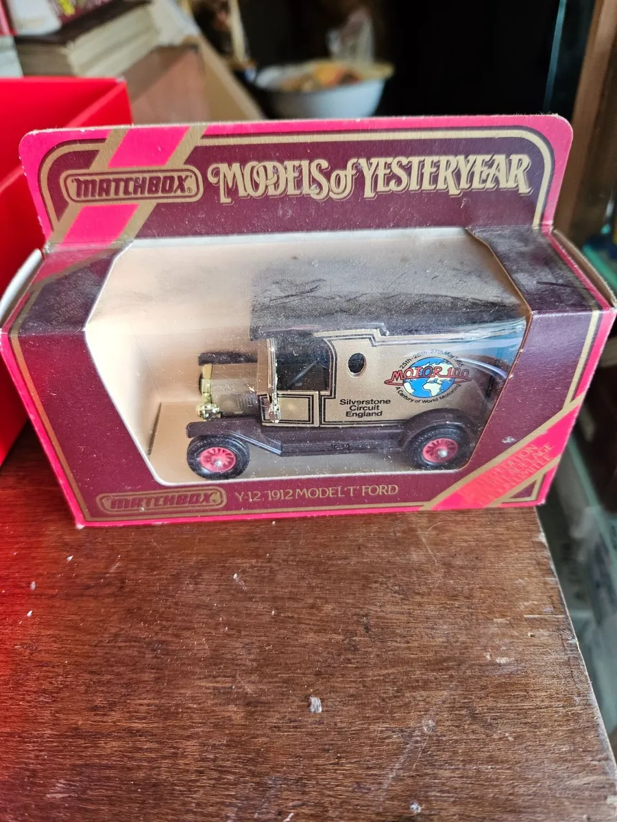 Matchbox Yesteryear Van
