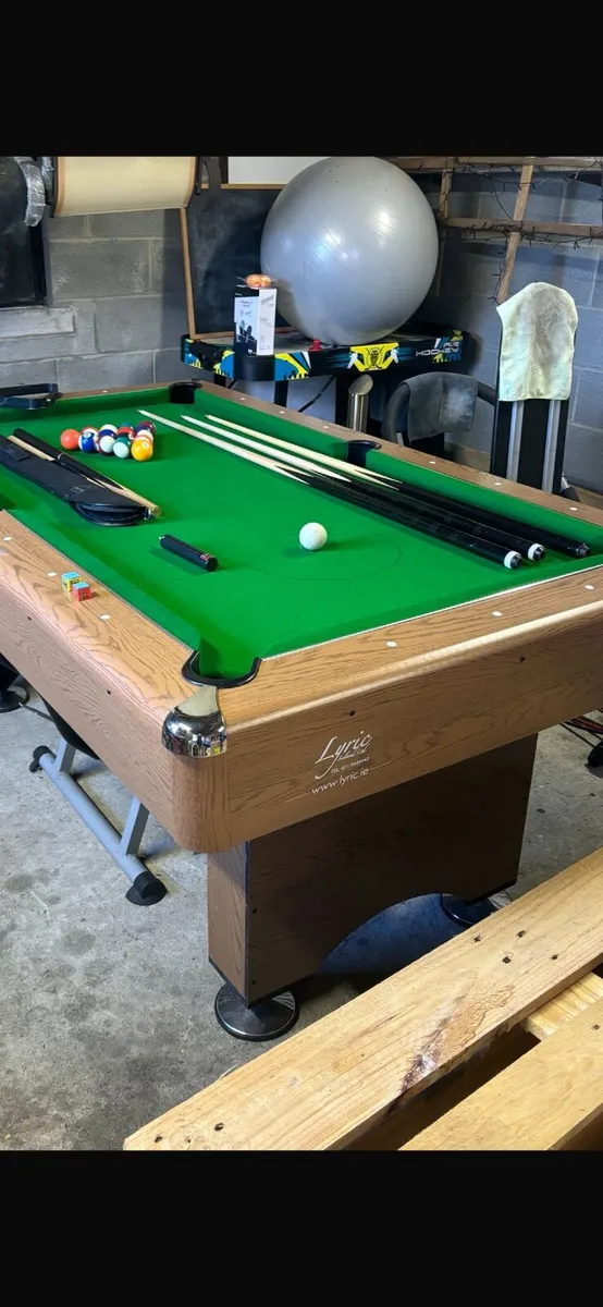 pool table - Image 4