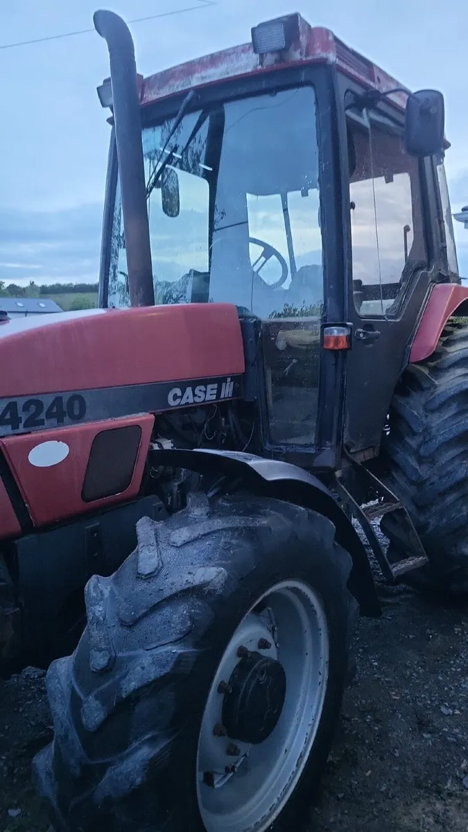 Tractor - Image 2