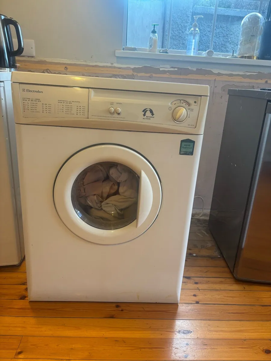 Household. Electrical - Image 1