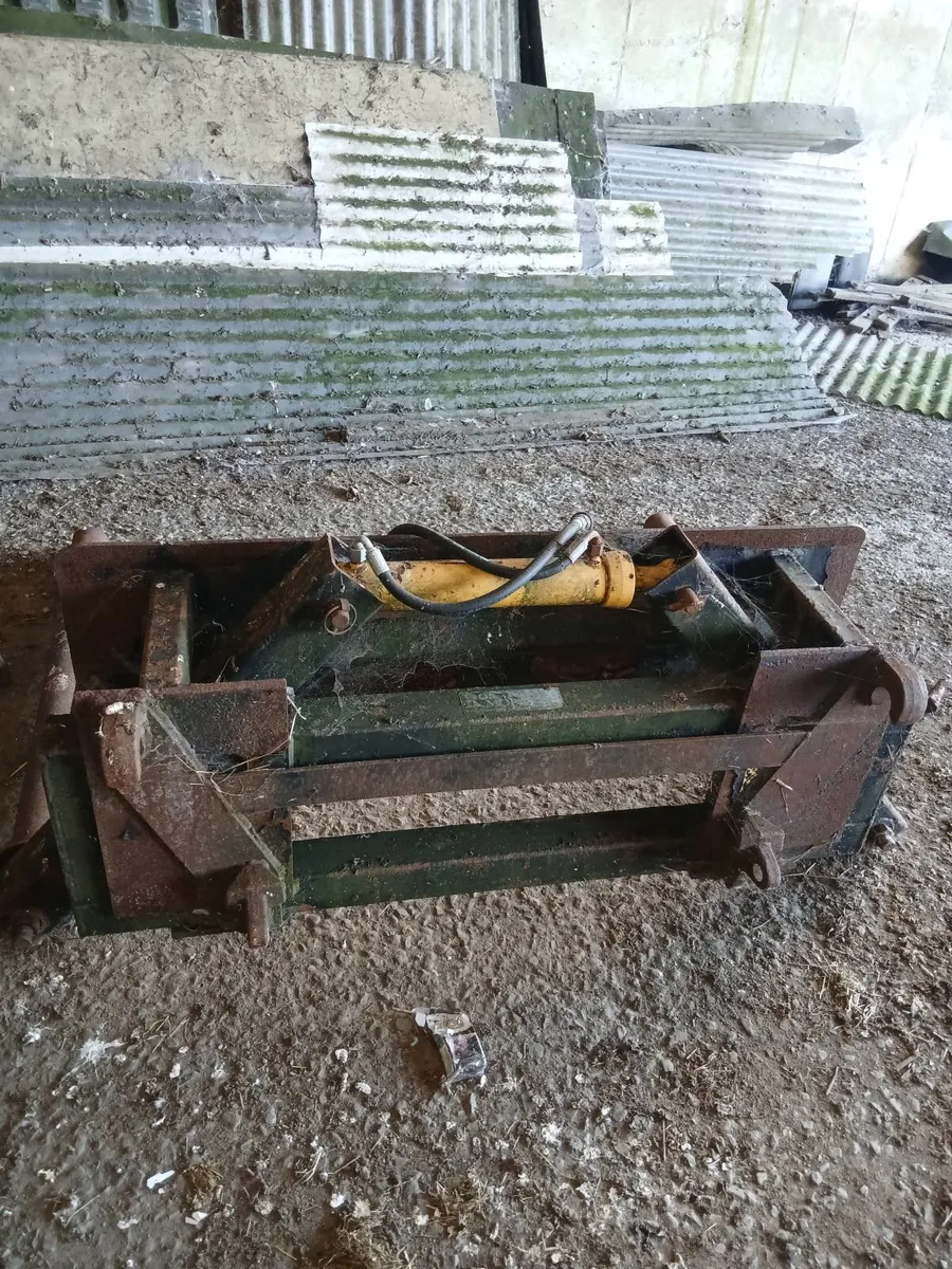 Bale Handler - Image 4