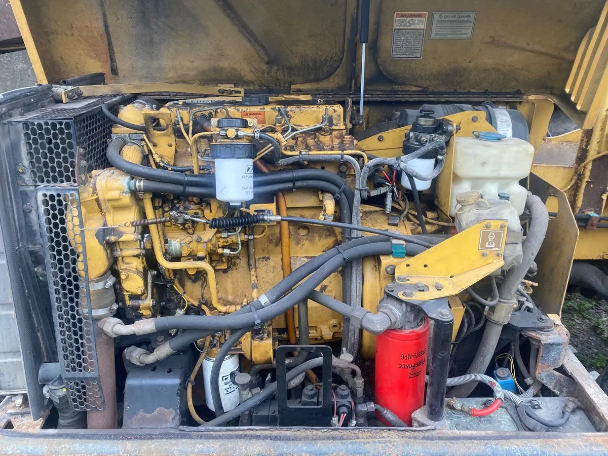 Caterpillar TH63 Teleporter - Image 2