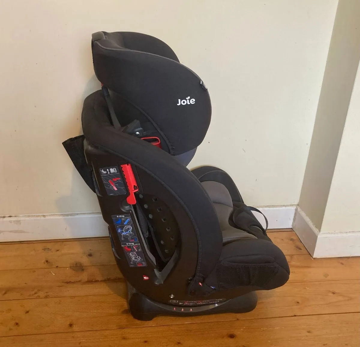 Joie Baby Car Seat – Excellent Condition - Image 3