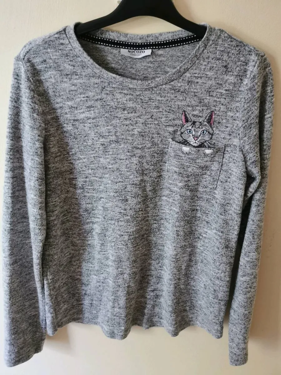 Women's long-sleeved top - Image 1