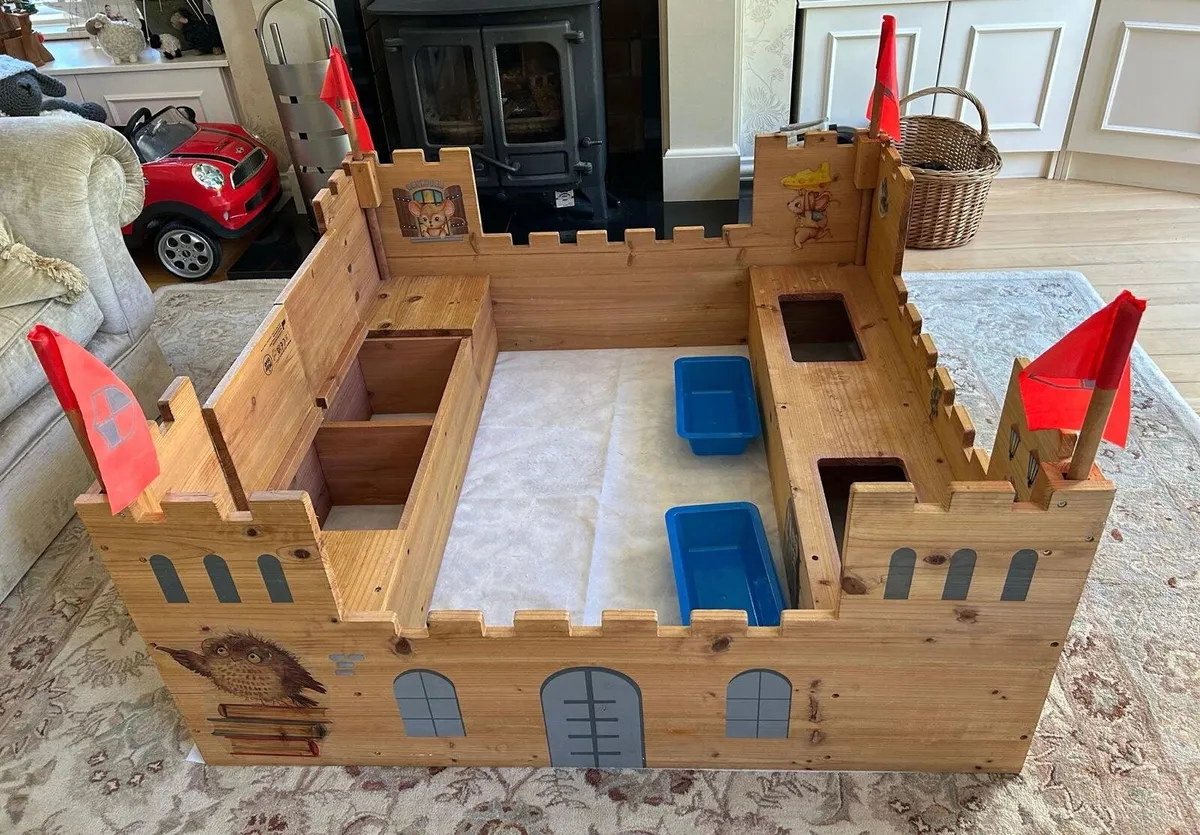 Toy Fort - Image 2