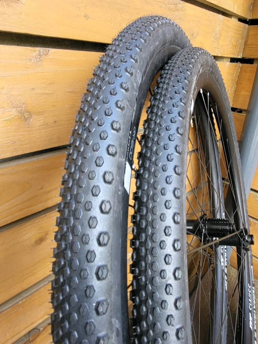DT Swiss GR1600 gravel bike wheelset - Image 3