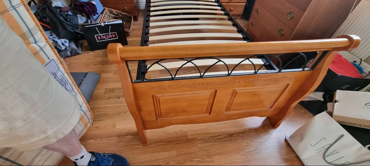 Single Bed and Matress - Image 3