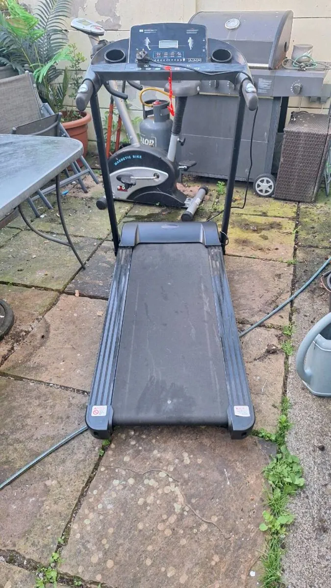 Treadmill - Image 2