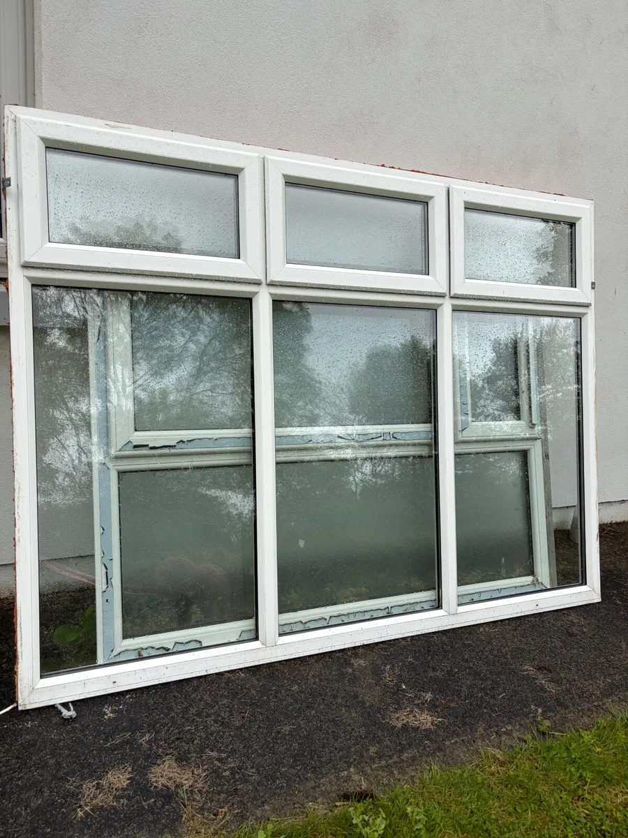 Selection of Windows - Image 3