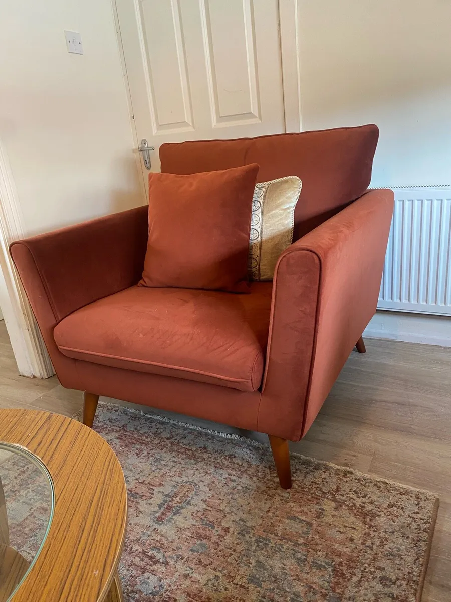 EZ Living Rust Velvet 3 Seater Sofa + armchair - Image 3