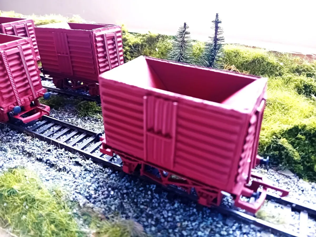 MODEL  RAILWAY  IRISH  BEET  WAGONS - Image 2