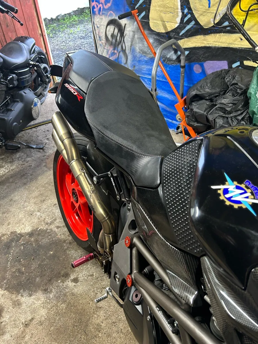 Motorcycle - Image 3