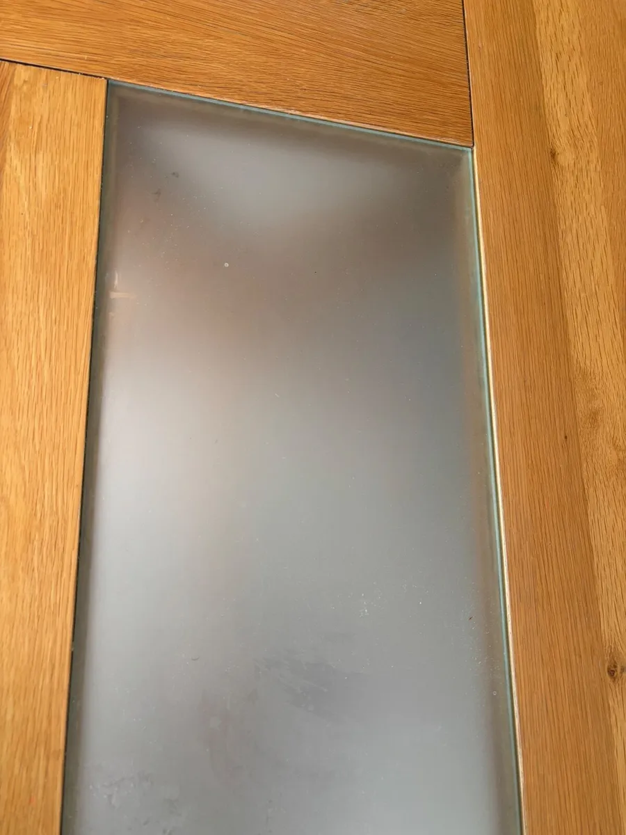 Dining table - Image 4