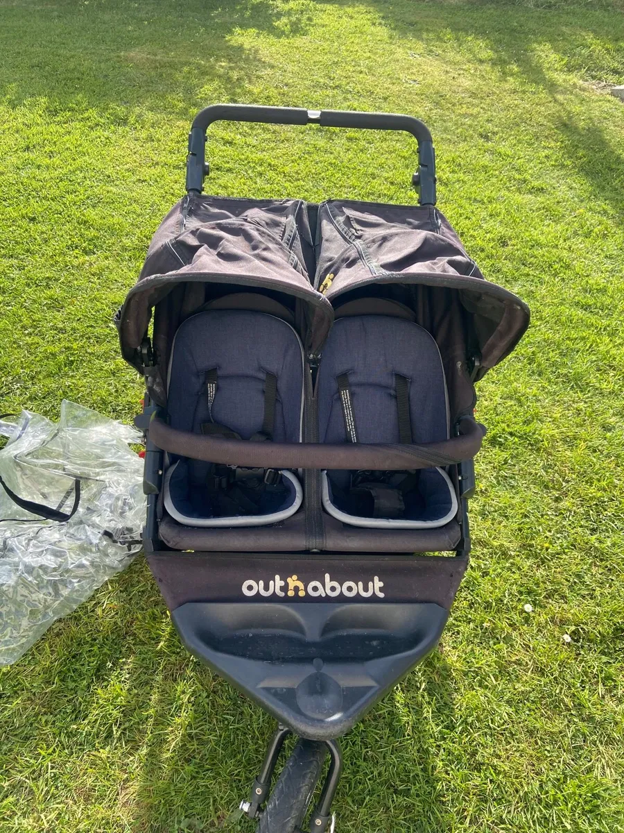 Out N About double buggy - Image 3